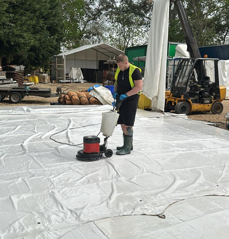 On-Site Marquee cleaning and washing services | Buckinghamshire, Northamptonshire, Cambridgeshire, Bedfordshire & Hertfordshire