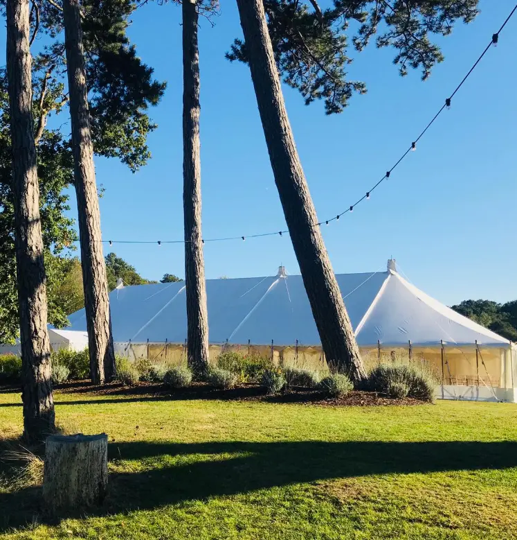 White Wedding Pole Marquee | Fairytale Marquees | Marquees for Hire in Bedfordshire, Hertfordshire, Cambridgeshire and Buckinghamshire