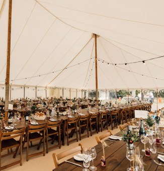 Rustic_marquee_interior